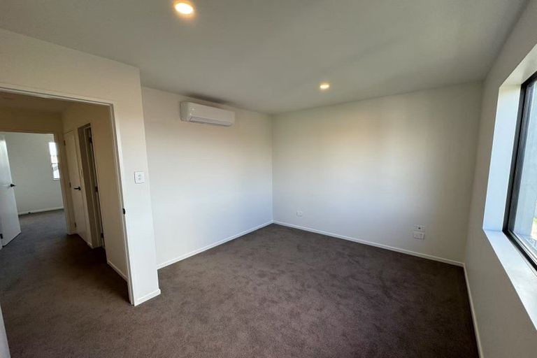 Photo of property in 7/25 Taikata Road, Te Atatu Peninsula, Auckland, 0610