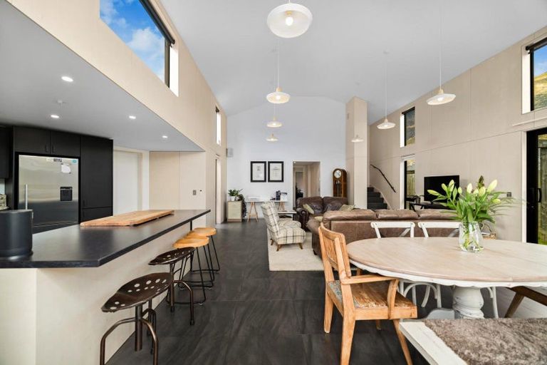 Photo of property in 14 Bellamore Street, Lake Hayes, Queenstown, 9304