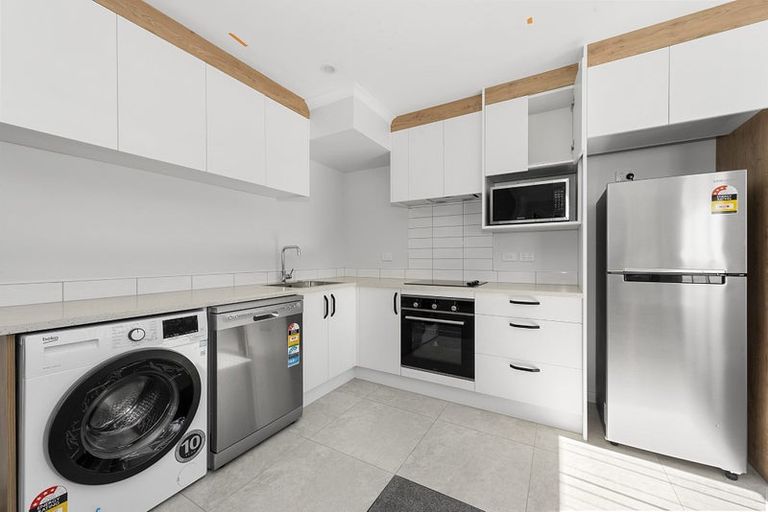 Photo of property in 1/183 Knighton Road, Hillcrest, Hamilton, 3216