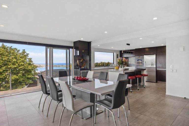 Photo of property in 10 Garfield Avenue, Roslyn, Dunedin, 9010