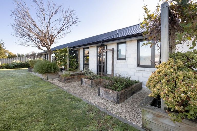 Photo of property in 7 Cavan Close, Omokoroa, 3114