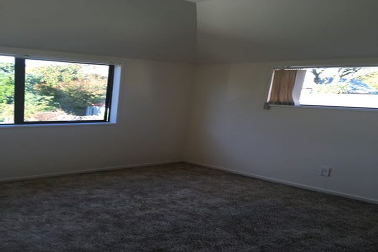 Photo of property in 2/13 Brockworth Place, Riccarton, Christchurch, 8011