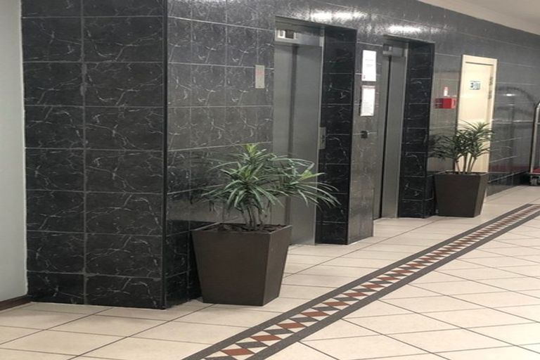 Photo of property in Atrium Towers, 8a/154 The Terrace, Wellington Central, Wellington, 6011