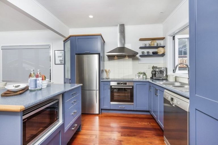 Photo of property in 10 Spencer Terrace, Hauraki, Auckland, 0622