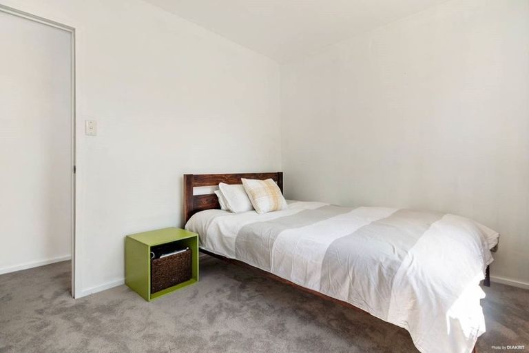 Photo of property in 6 Te Anau Place, Pakuranga Heights, Auckland, 2010