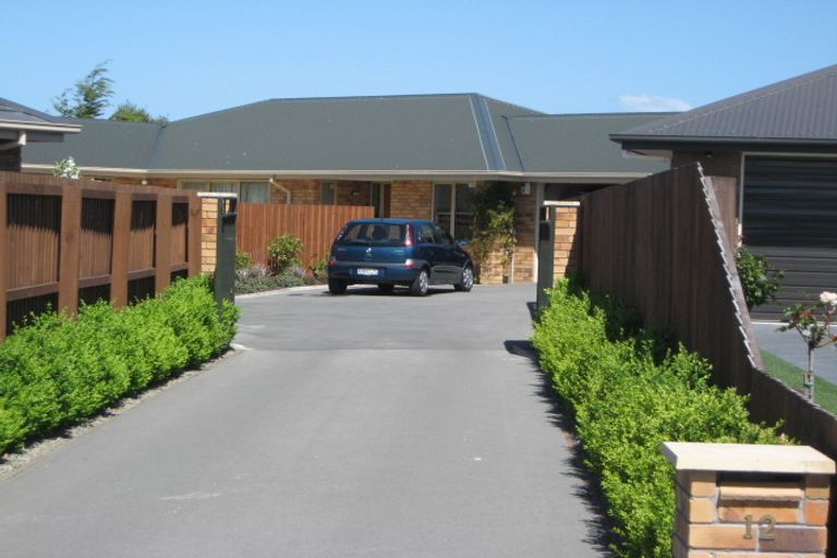 Photo of property in 12 Springside Place, Redwood, Christchurch, 8051