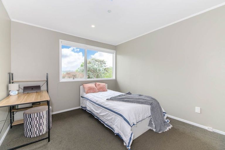 Photo of property in 132 Awaruku Road, Torbay, Auckland, 0630
