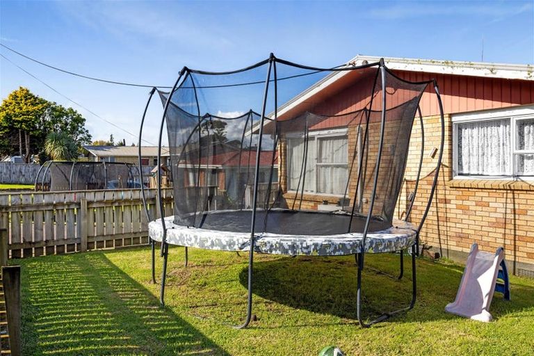 Photo of property in 1/22 Hua Street, Bell Block, New Plymouth, 4312