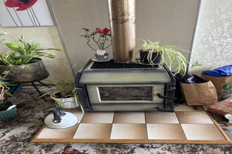 Photo of property in 5a Arthur Street, Holmes Hill, Oamaru, 9401