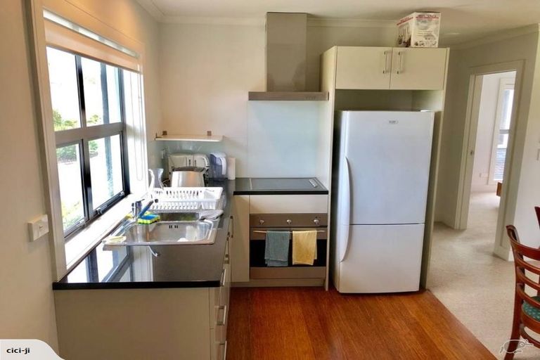 Photo of property in 25 Rue D' Amarres, Gulf Harbour, Whangaparaoa, 0930