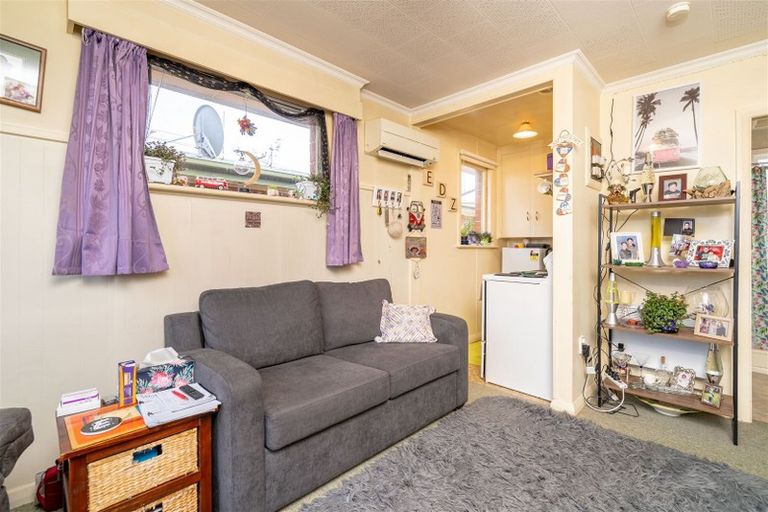 Photo of property in 105 Queens Drive, Saint Kilda, Dunedin, 9012