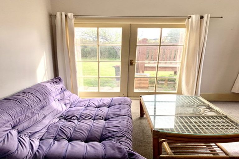 Photo of property in 129 Clyde Road, Ilam, Christchurch, 8041