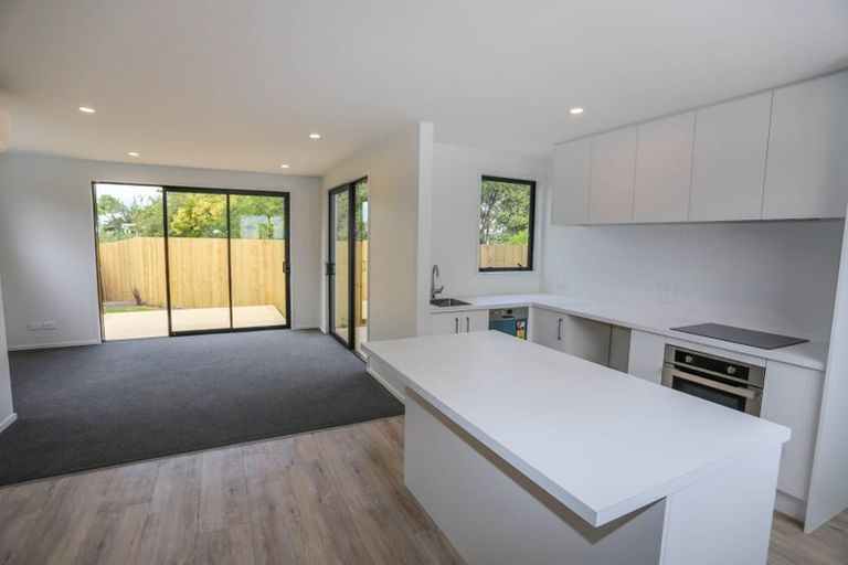 Photo of property in 4/130 Olliviers Road, Phillipstown, Christchurch, 8011