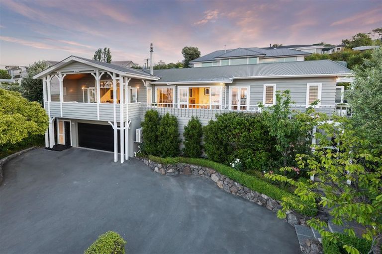 Photo of property in 52 Saint Andrews Hill Road, Mount Pleasant, Christchurch, 8081