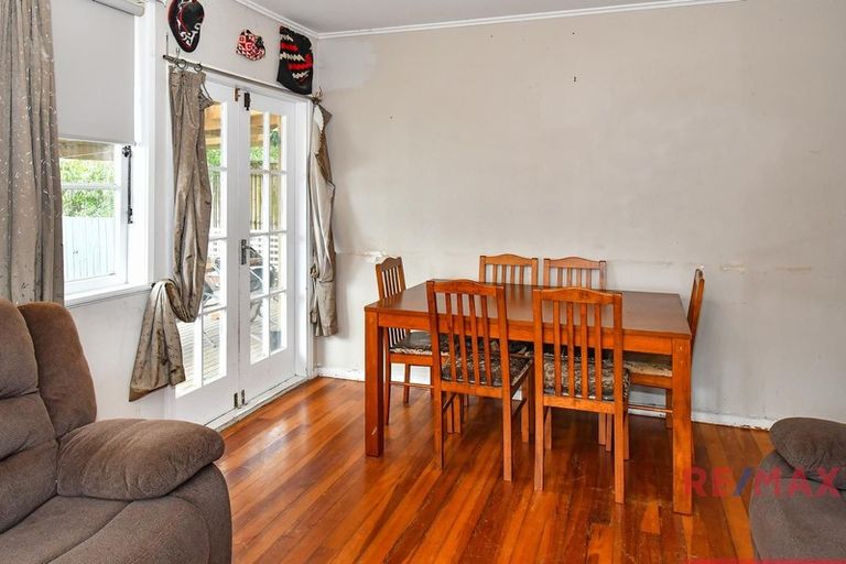 Photo of property in 52a Arimu Road, Papakura, 2110
