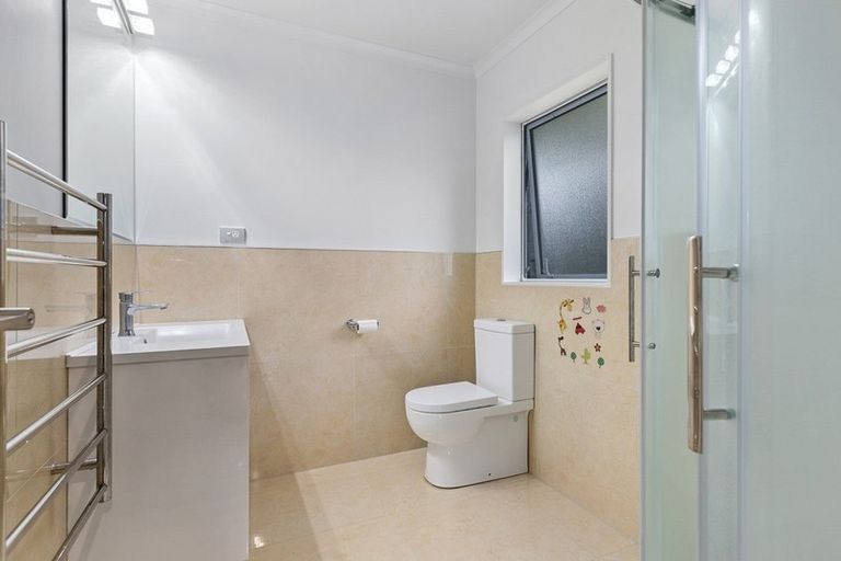 Photo of property in 37 Longbow Terrace, Flagstaff, Hamilton, 3210