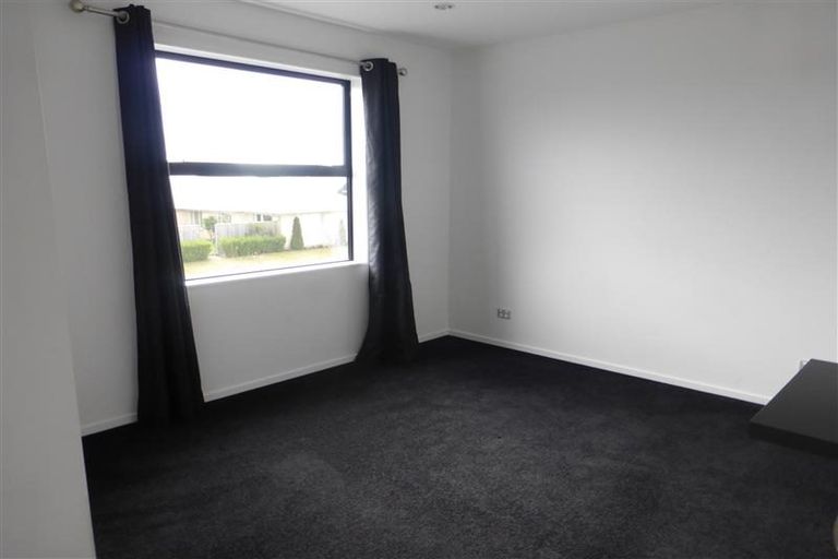 Photo of property in 13 Tommy Street, Pegasus, 7612