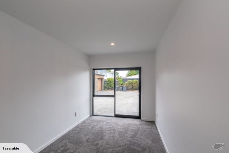 Photo of property in 73 Corfe Street, Ilam, Christchurch, 8041