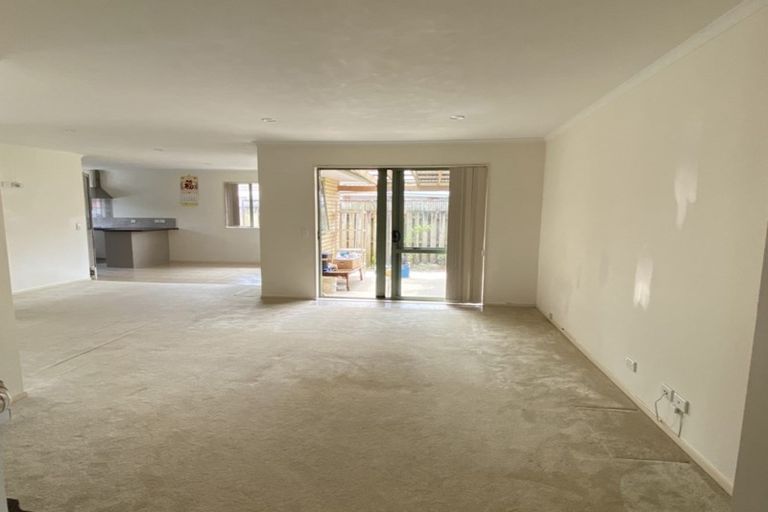 Photo of property in 114a Kimpton Road, Papatoetoe, Auckland, 2025