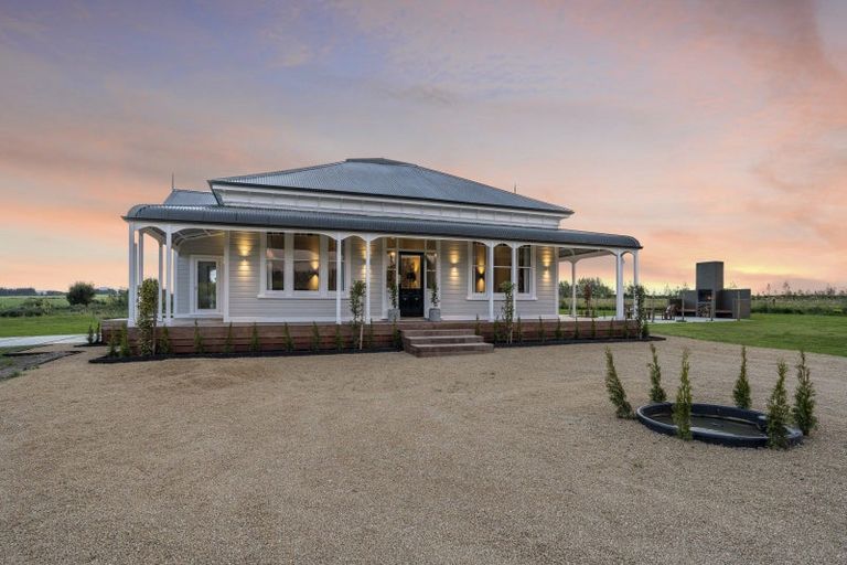 Photo of property in 906a-b Bidwills Cutting Road, Morison Bush, Greytown, 5794