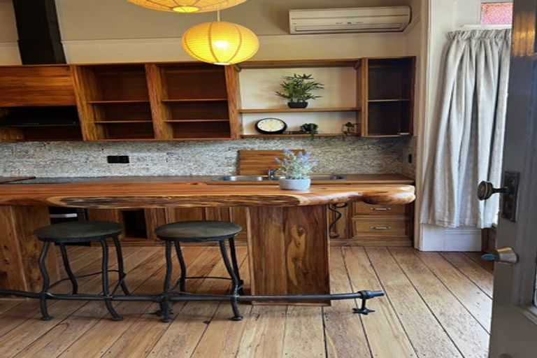 Photo of property in 1/141 Somerfield Street, Somerfield, Christchurch, 8024