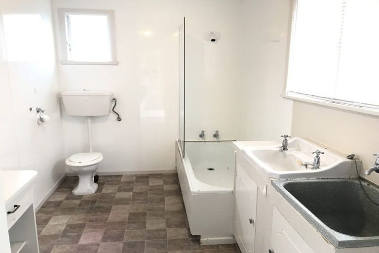 Photo of property in 8a Howell Avenue, Riverlea, Hamilton, 3216