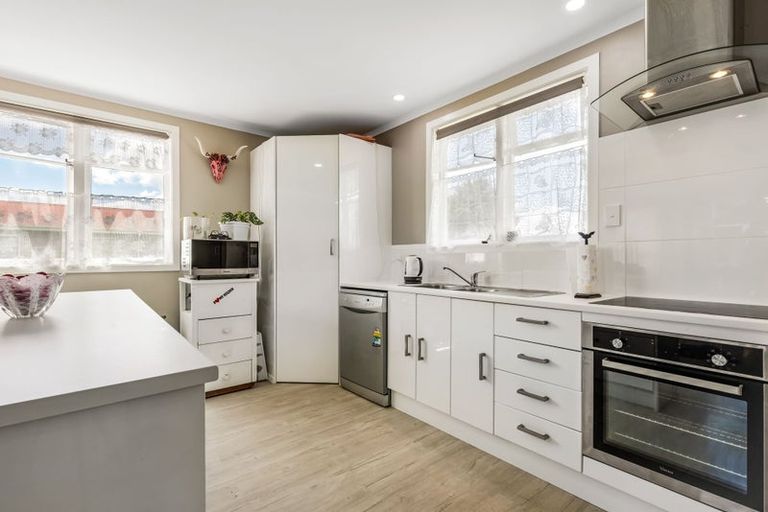 Photo of property in 27 Morvern Crescent, Tokoroa, 3420