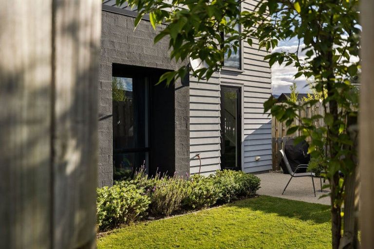 Photo of property in 4 Lauder Street, Lake Hayes, Queenstown, 9304