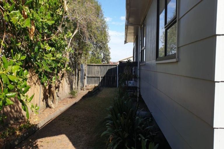 Photo of property in 8b Bedford Place, Mount Maunganui, 3116