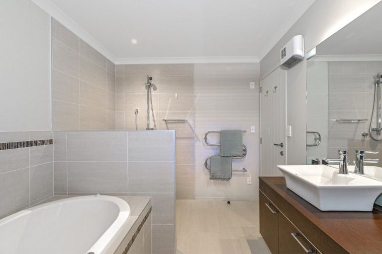 Photo of property in 43 Bellbird Rise, Pyes Pa, Tauranga, 3112