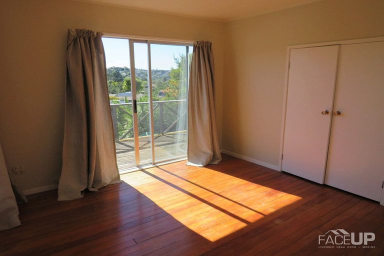 Photo of property in 15 Bellringer Road, Massey, Auckland, 0614