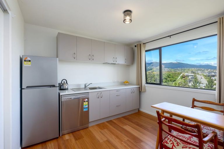 Photo of property in 27 Heemskerck Place, Britannia Heights, Nelson, 7010