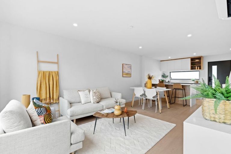 Photo of property in 115a Lincoln Road, Addington, Christchurch, 8024