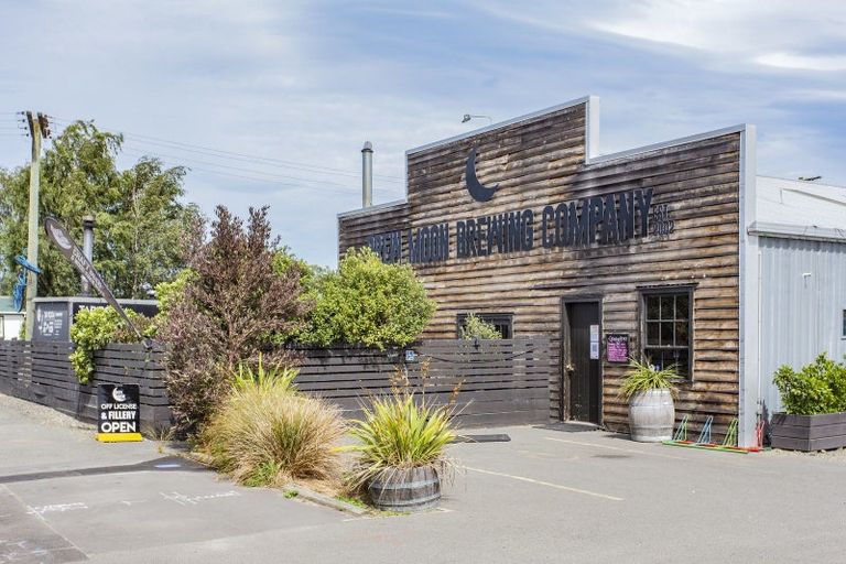 Photo of property in 70 Amberley Beach Road, Amberley, 7410