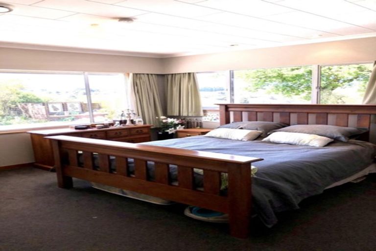 Photo of property in 22 Tiratu Road, Dannevirke, 4976