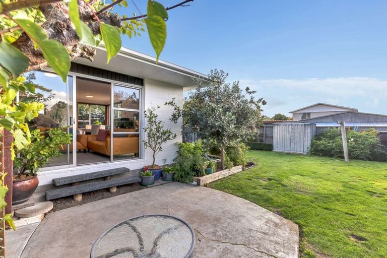 Photo of property in 52 Wesley Street, Kaiapoi, 7630