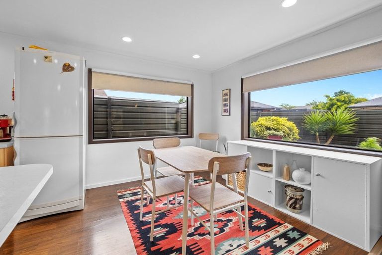 Photo of property in 162 Mcmurdo Street, Tinwald, Ashburton, 7700