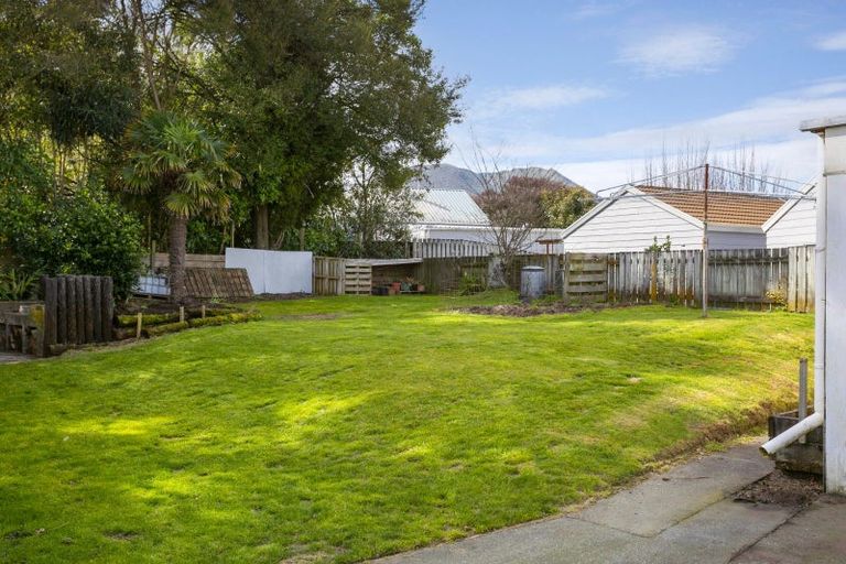 Photo of property in 60 Invergarry Road, Hilltop, Taupo, 3330
