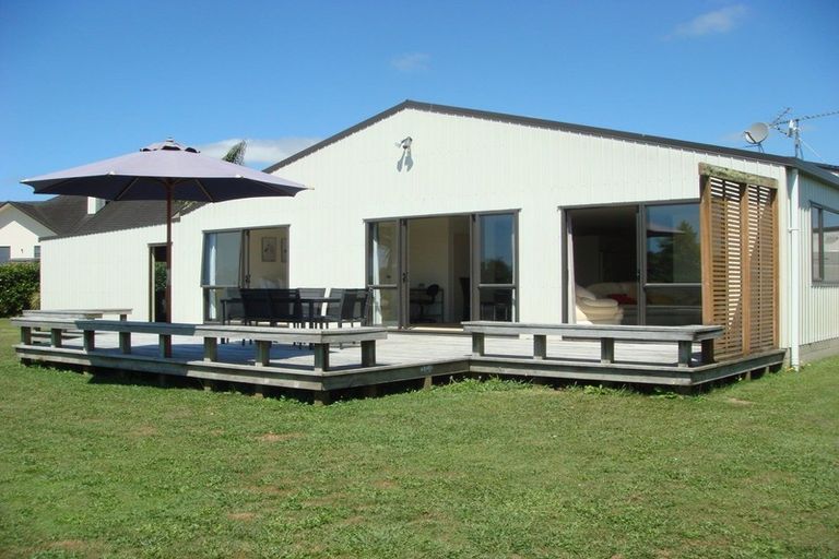 Photo of property in 151 Whangapouri Road, Karaka, Drury, 2578