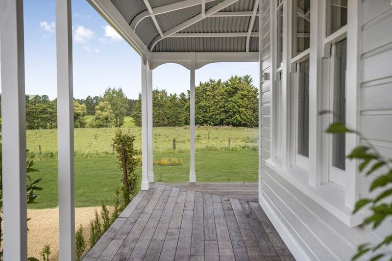 Photo of property in 906a-b Bidwills Cutting Road, Morison Bush, Greytown, 5794