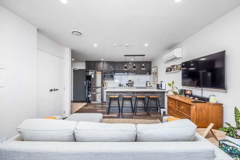 Photo of property in 206/40 East Street, Papakura, 2110