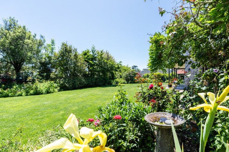 Photo of property in 12 Ritchie Place, Havelock North, 4130