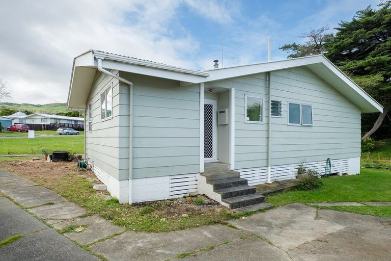 Photo of property in 227 Tyndall Road, Outer Kaiti, Gisborne, 4010