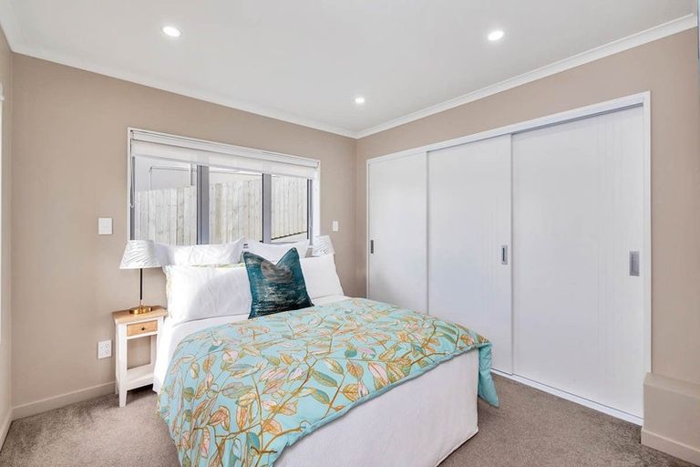 Photo of property in 285 Don Buck Road, Massey, Auckland, 0614