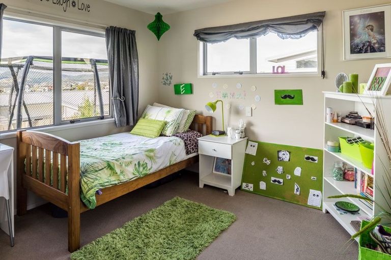 Photo of property in 44 Mo Street, Camborne, Porirua, 5026