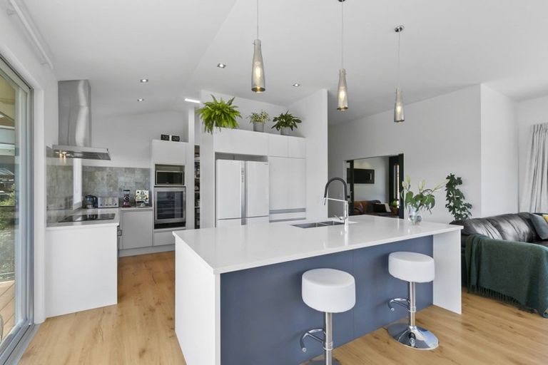 Photo of property in 15 Silverwood Lane, Kawarau Falls, Queenstown, 9300