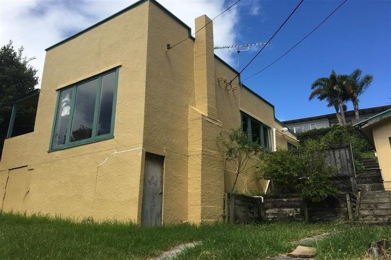 Photo of property in 596 Beach Road, Rothesay Bay, Auckland, 0630