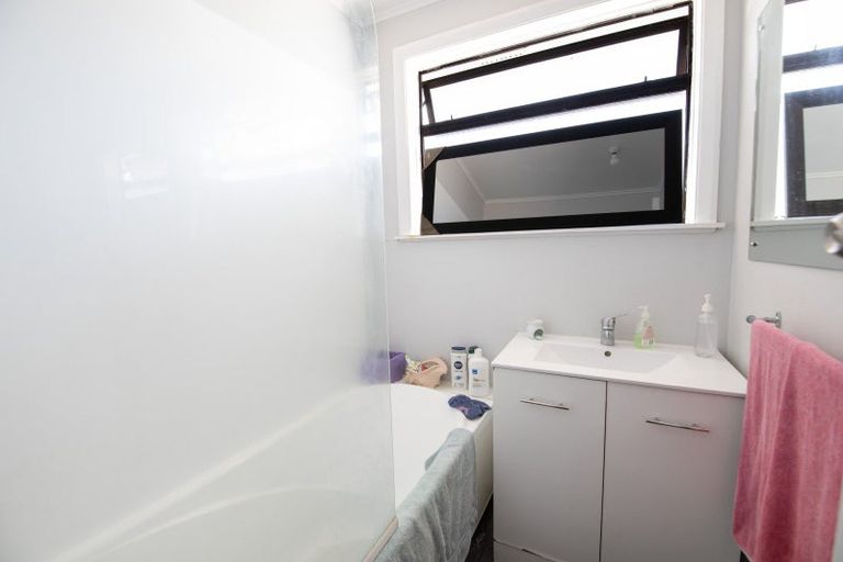 Photo of property in 12 Mclaren Crescent, Onekawa, Napier, 4110