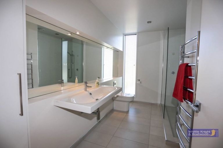 Photo of property in 10 Holly Road, St Albans, Christchurch, 8014