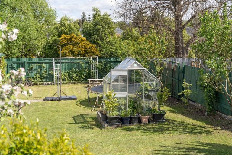 Photo of property in 3 Stamford Place, Lansdowne, Masterton, 5810